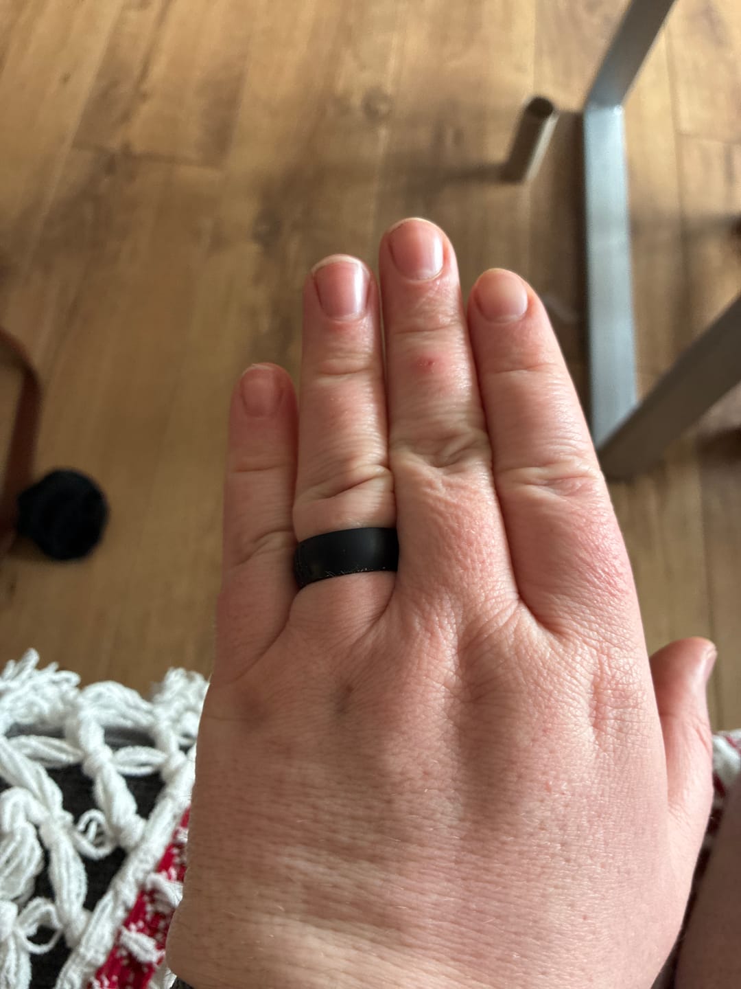 Customer photo review of botthms Black Active Silicone Ring