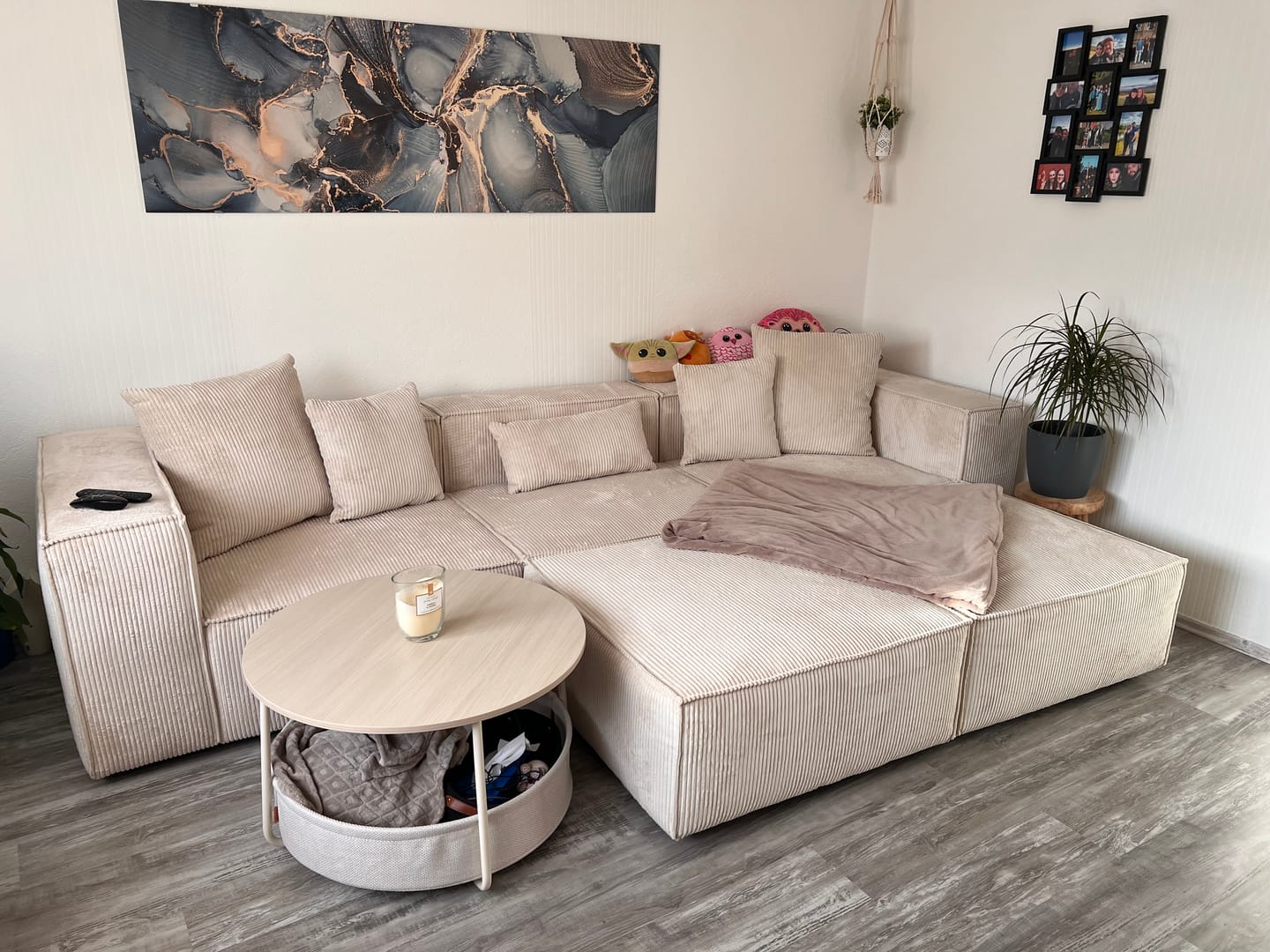 Customer photo review of Modulares Sofa Sewilla (4-Sitzer) mit Pouffe