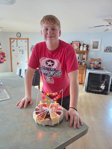 Customer photo review of Ultimate Cheesecake Sampler