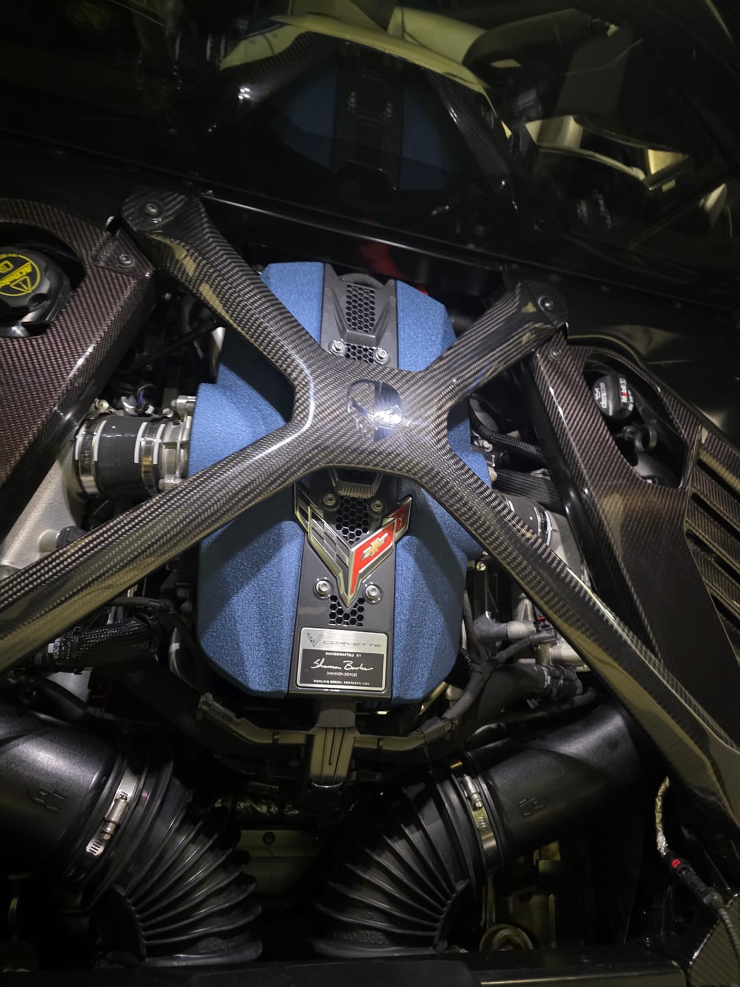 Customer photo review of Chevrolet Corvette C8 DRY CARBON FIBER X-Brace