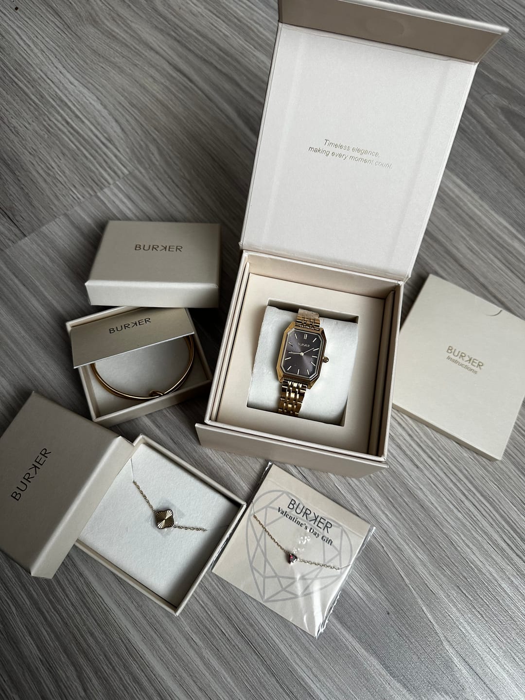Customer photo review of Flora Gold Bracelet