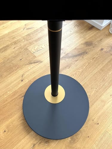 Customer photo review of Master V2 FT65 TV Stand