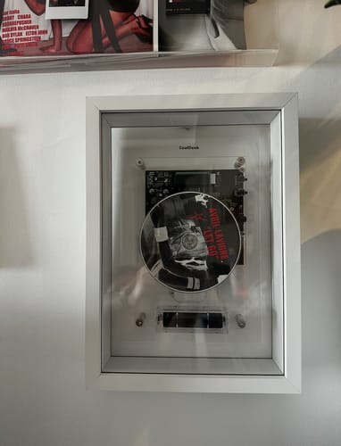 Customer photo review of M1 Music Frame CD Player