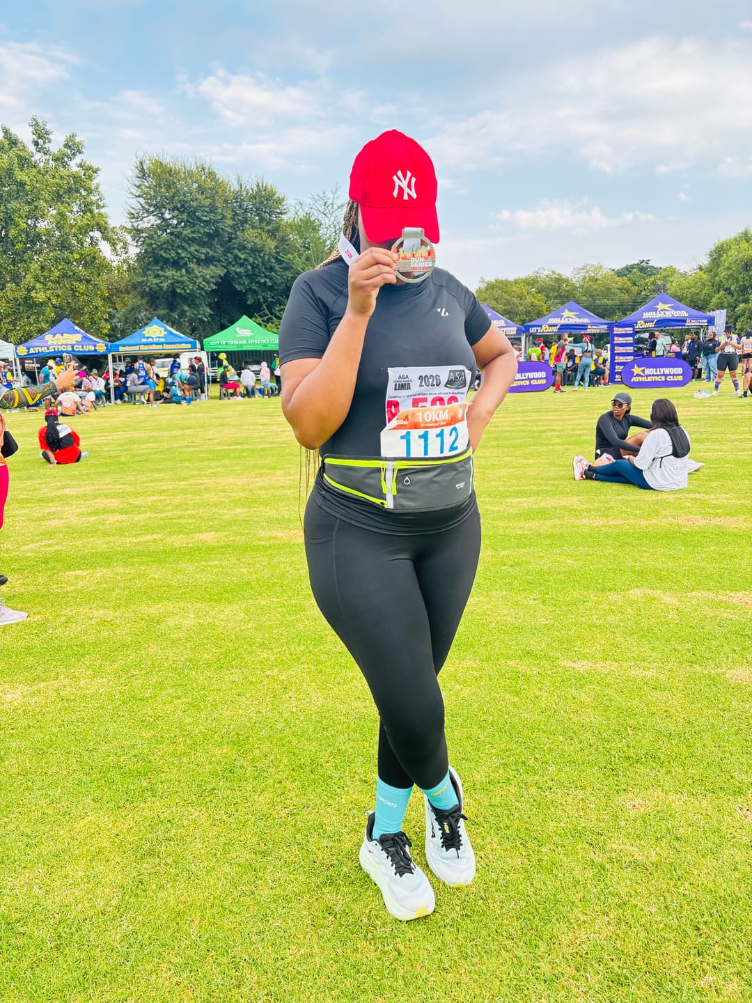 Customer photo review of Active Performance T-Shirt Breathable Stretch Gym Top