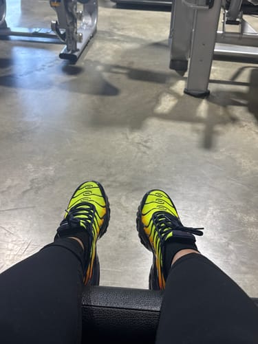 Customer photo review of Nike Air Max Plus TN GS Lemon Venom