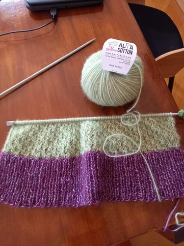 Customer photo review of KNITTING KIT SYDNEY TEE
