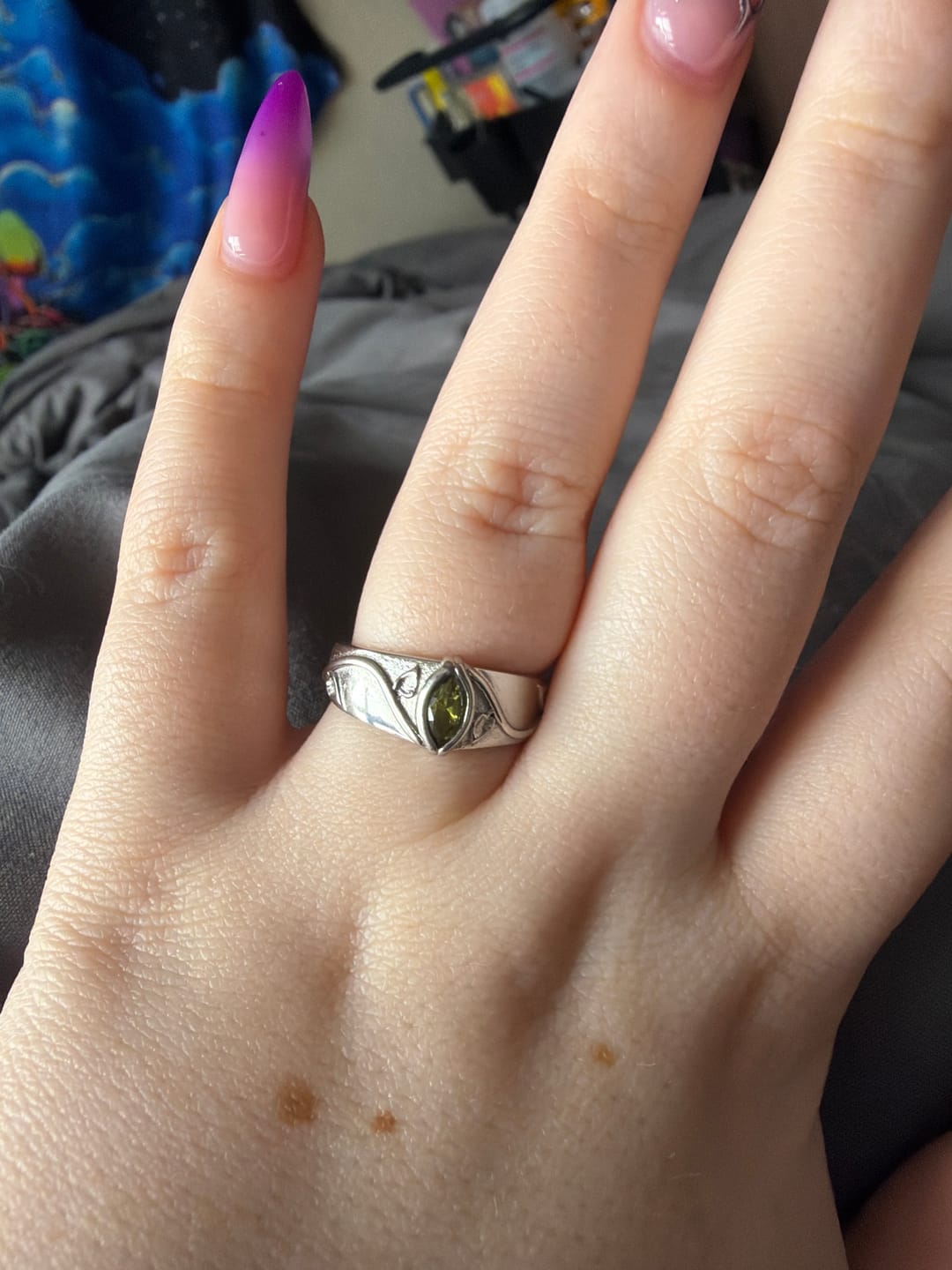 Customer photo review of BIRTHSTONE RING (AUGUST)