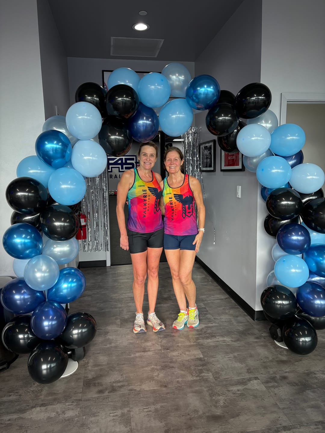 Customer photo review of Womens Valkyrie Run Singlet