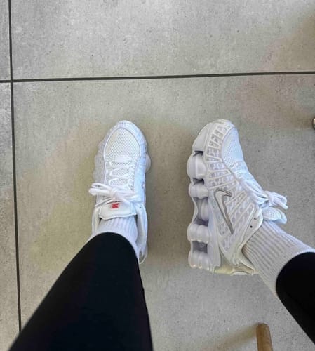 Customer photo review of Nike Shox TL