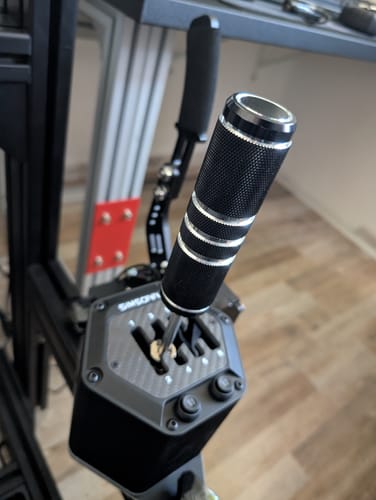 Customer photo review of Simsonn HS Pro Shifter the H/SQ Dual-Mode Racing Simulation Shifter