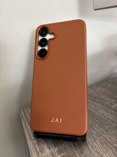 Customer photo review of Samsung Galaxy S25 Plus Leather Case - Timeless Luxe - Cognac Brown