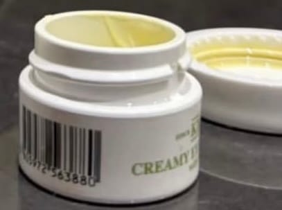 Customer photo review of Avokado Bomb Eye Cream
