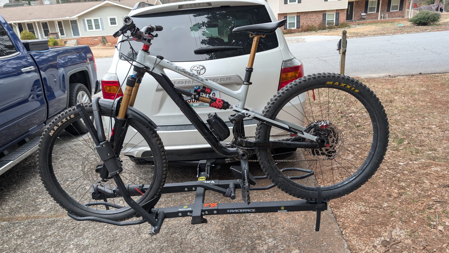 Customer photo review of Fox Float X2 Shock Decal - CLEARANCE