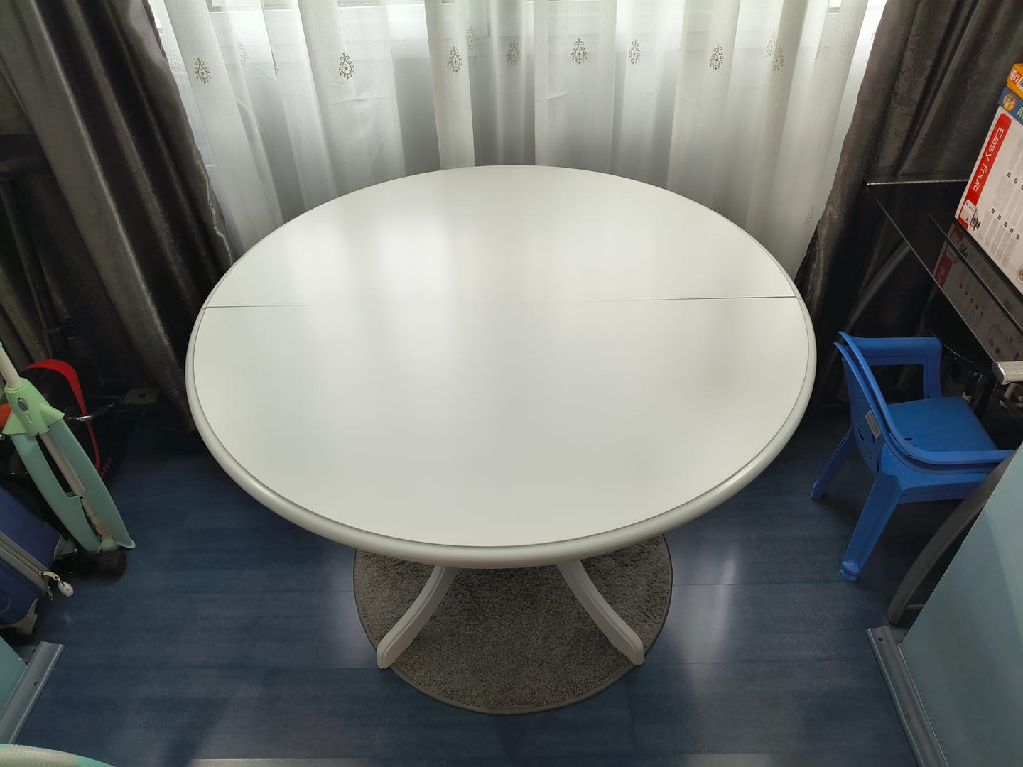 Customer photo review of Masa vintage alba OLIVIA, alb, 106/141X106X76 cm