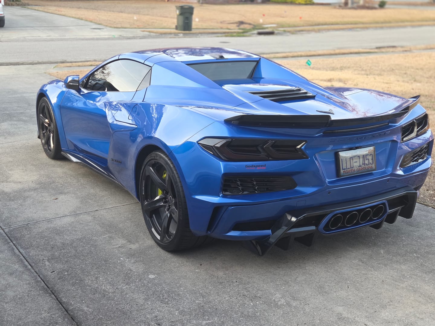 Customer photo review of 2023-Up Corvette C8 Z06 Rear Bumper Finned Diffuser
