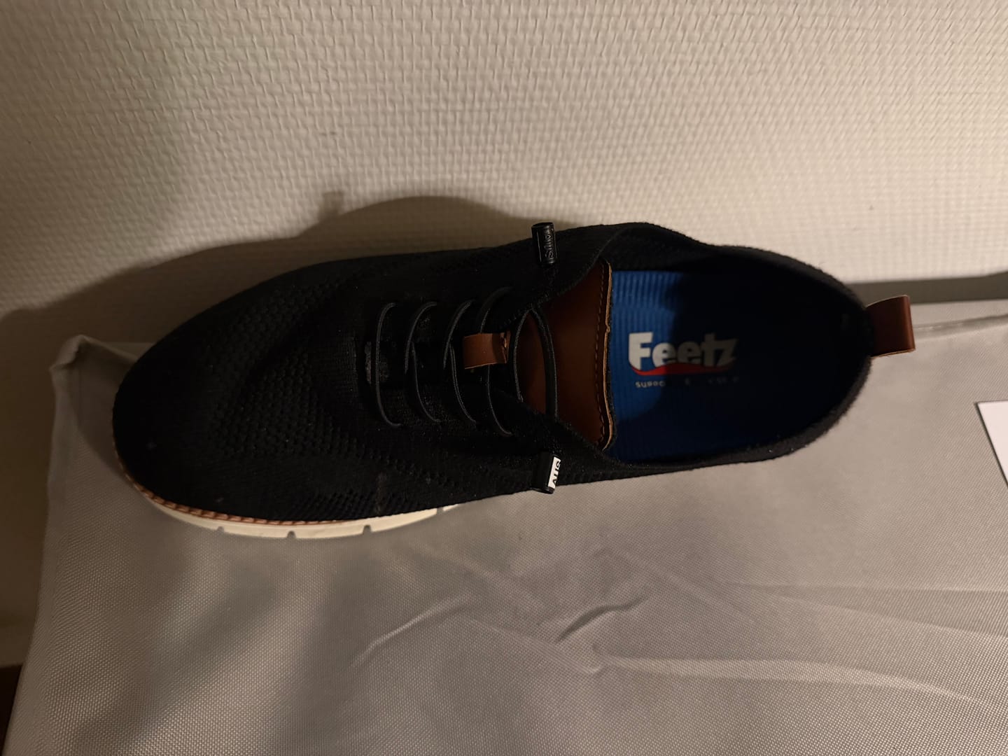 Customer photo review of Feetz® Blue One
