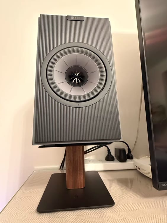 Customer photo review of Edifier Desktop Speaker Stand Wood
