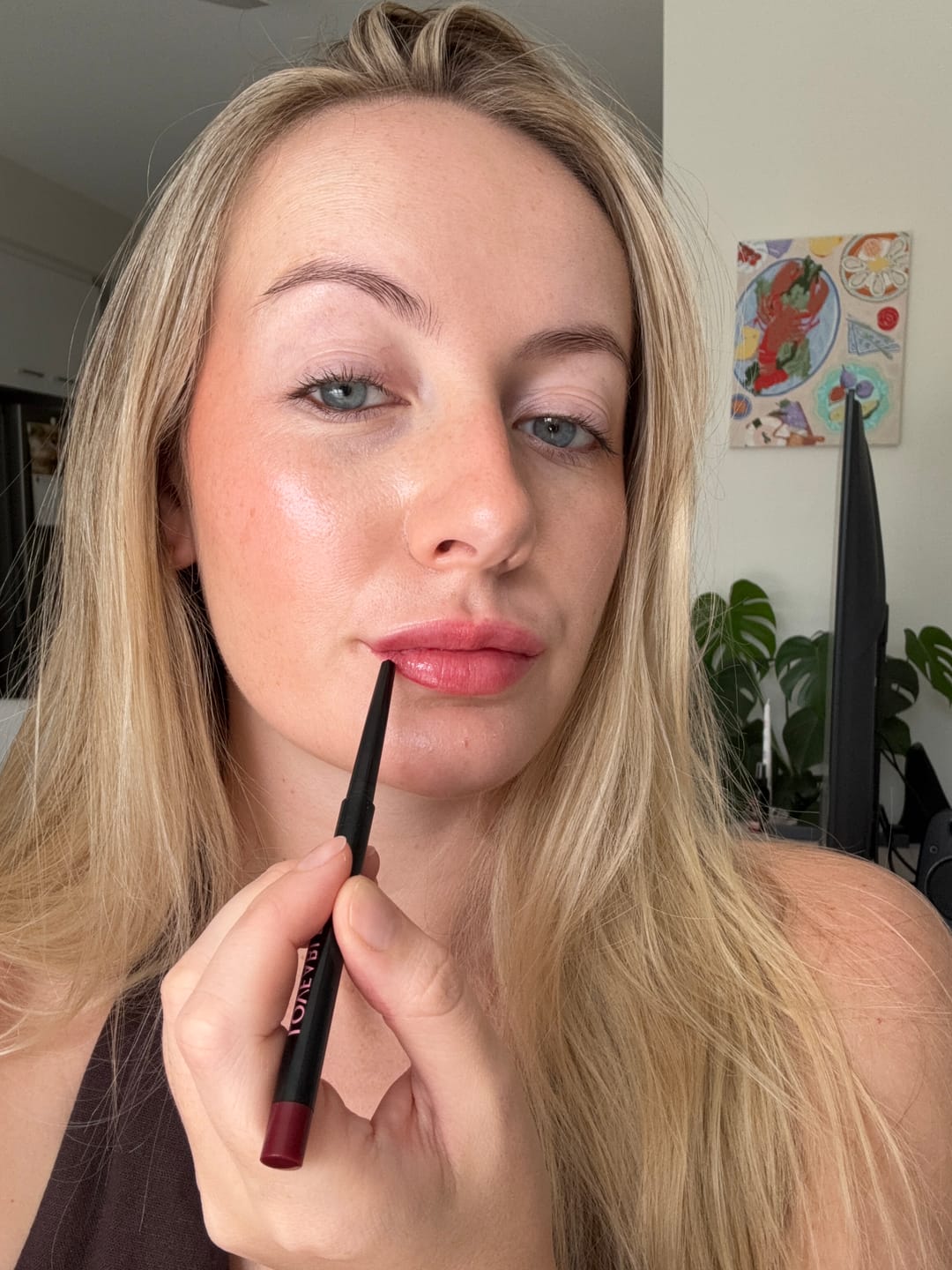 Customer photo review of Berry Defined Lip Liner