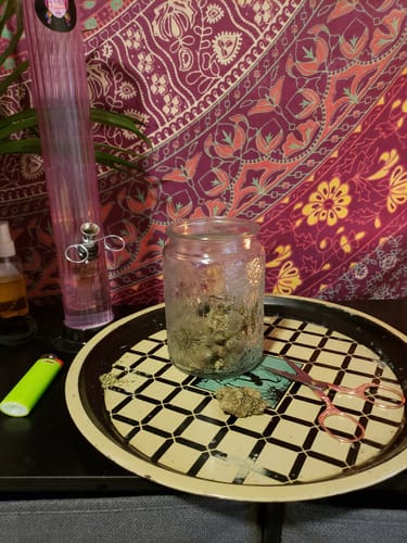 Customer photo review of Raspberry Kush - 28 Grams - Indica