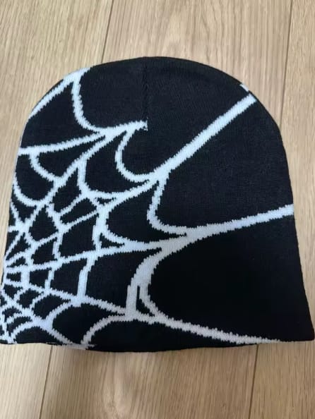 Customer photo review of Bonnet toile d'araignée