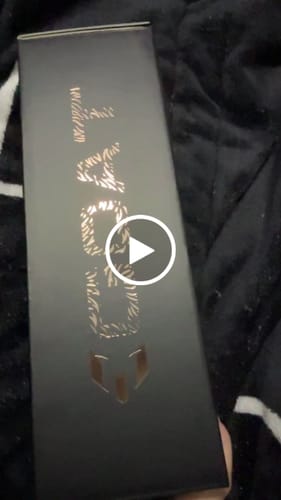 Customer video review of Messi x Stanley 1913 IceFLow™ Flip Straw 2.0 Bottle GOAT Black | 709ML