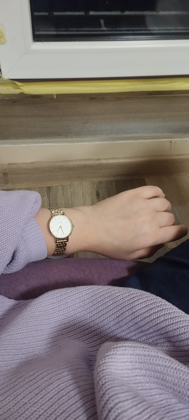 Customer photo review of Ruby Petite Gold White