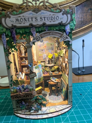 Customer photo review of Monet's Impression DIY Book Nook Kit