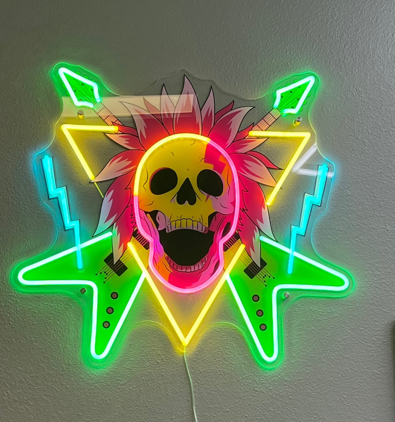 Customer photo review of Rock And Skull LED Neon Sign Light Pop Art