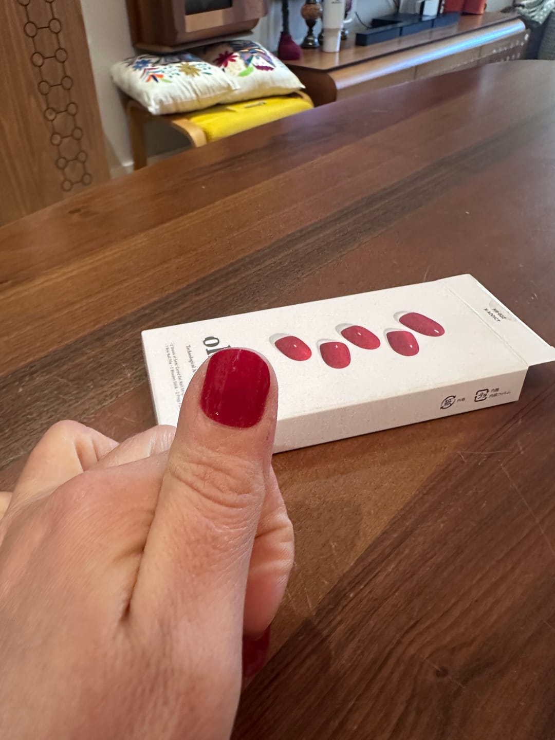 Customer photo review of N Crimson Bow Jel Tırnak 30 Adet, 2 Kullanım
