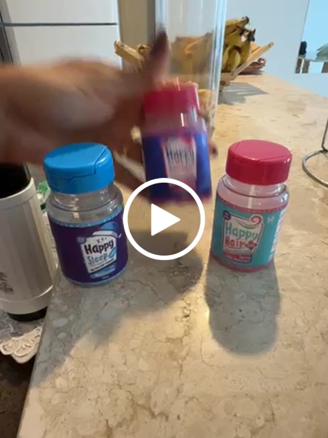 Customer video review of Happy Hair 6 Potes + 6 Potes Grátis + 2 Colágenos + 1 Melatonina (Total 15 Potes)