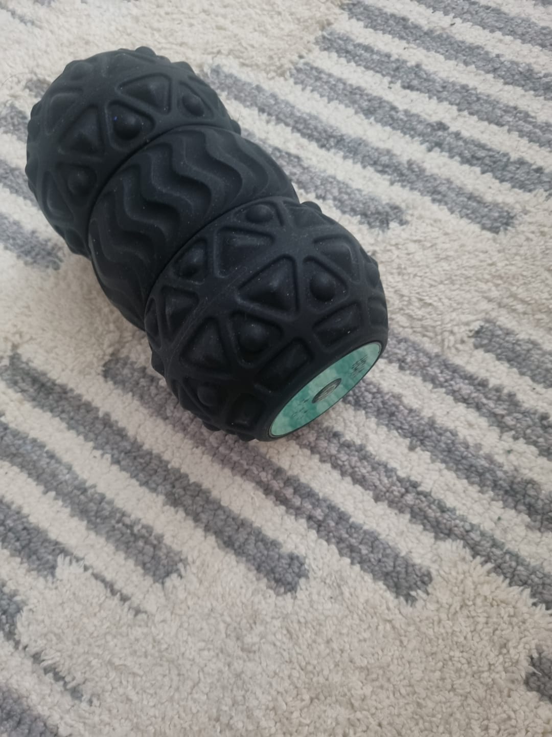 Customer photo review of Portable Vibrating Massage Roller - Vibit ROLL
