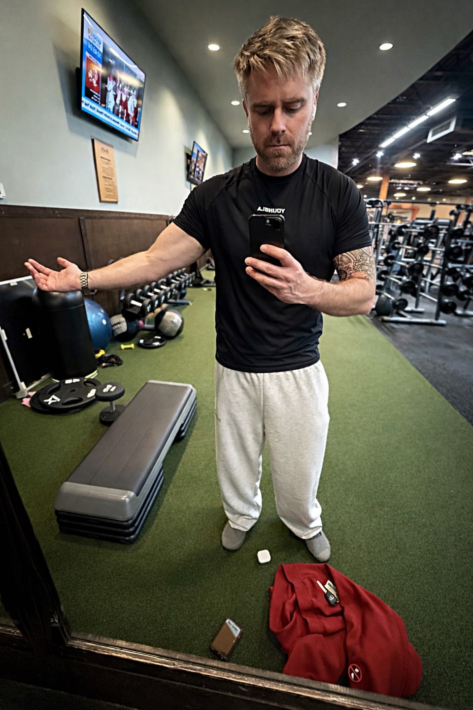 Customer photo review of 2141 - Soft AF No Cuff Sweats
