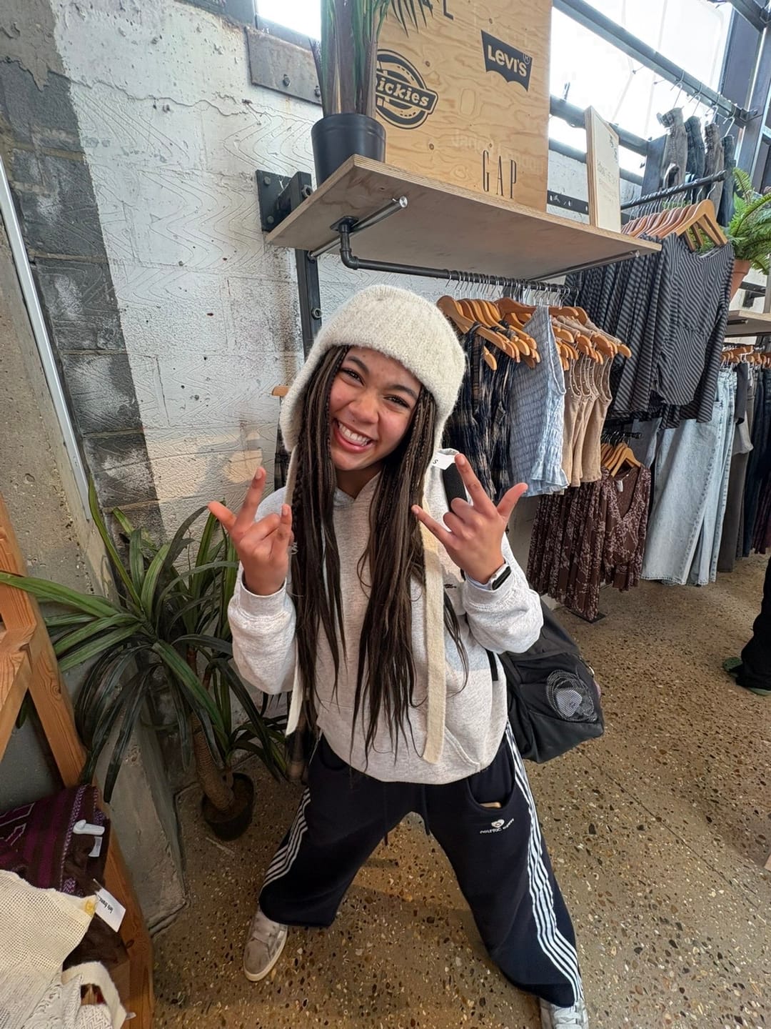 Customer photo review of Aelfric Eden Double Waist Baggy Sweatpants