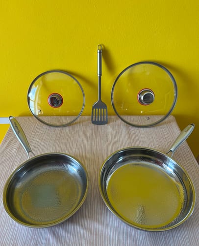 Customer photo review of Set Duo di Padelle Classiche in Titanio