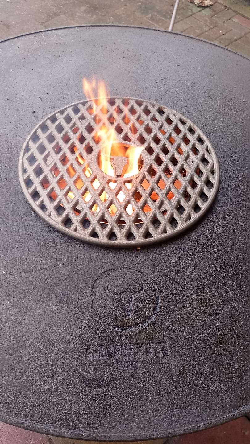Customer photo review of Sizzle Rost – Gusseisen-Rost für BBQ Disk