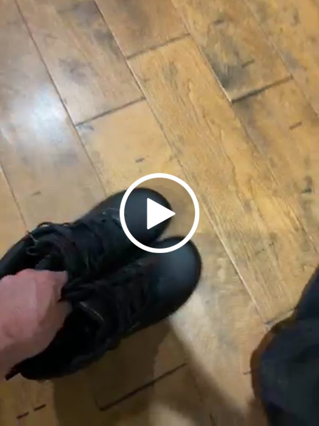 Customer video review of Fir - Barefoot Shoes