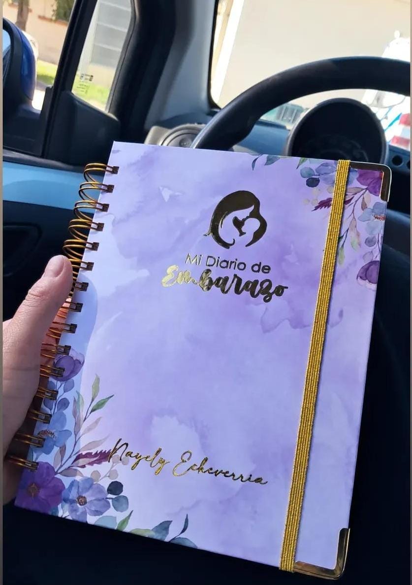 Customer photo review of Diario Único Mi Embarazo - Colorful