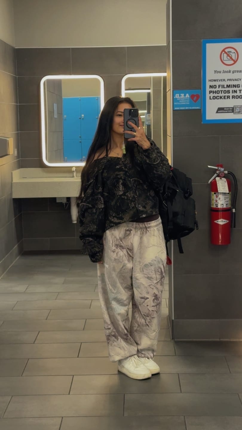 Customer photo review of 2063 - Tree Camo Collection - Baggy Joggers