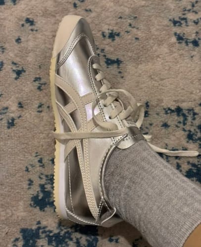 Customer photo review of Onitsuka Tiger MEXICO 66 Silver Off White