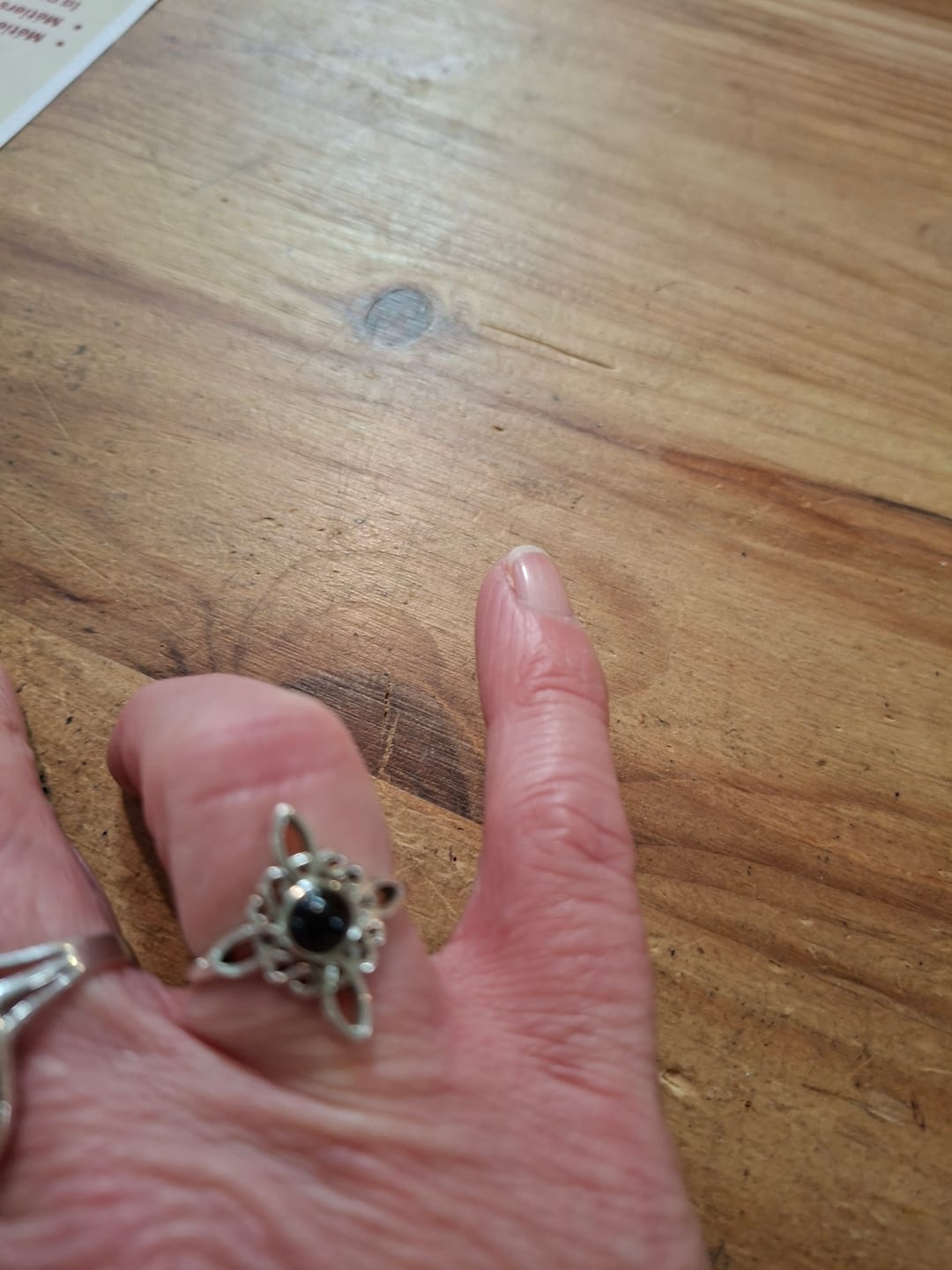 Customer photo review of Bague Ajustable "Énergie Mystique" - Noeud de Sorcière & Obsidienne