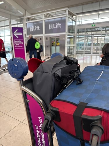 Customer photo review of Pacsafe Vibe Anti-Theft Backpack - 25L - Slate