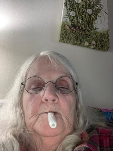 Customer photo review of Nicorette Inhalator 15mg 36 Cartridges