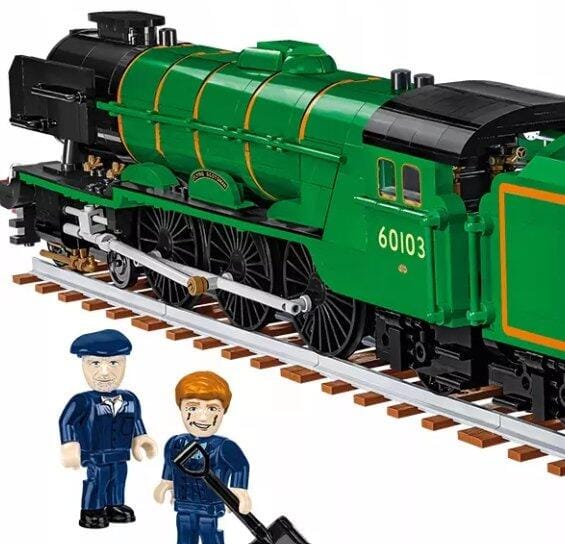 Customer photo review of COBI Flying Scotsman British Steam Locomotive Train: Set #6292