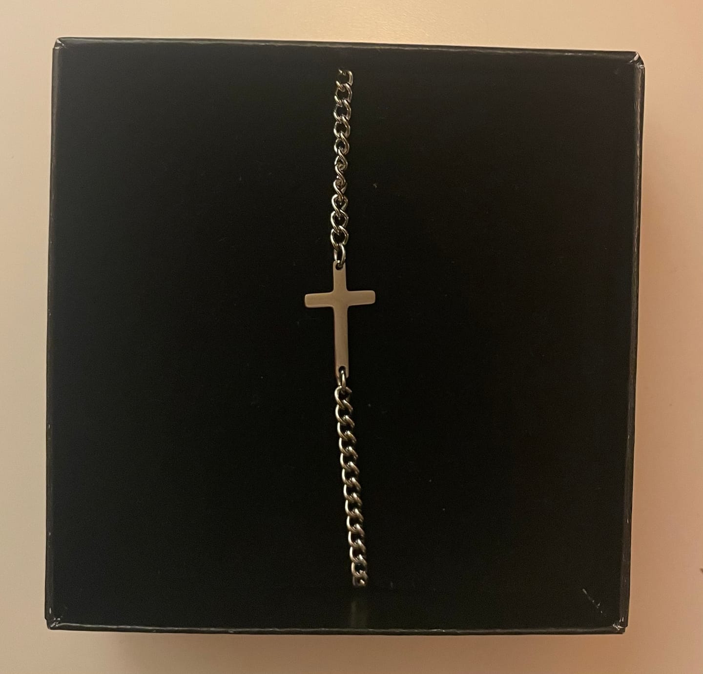 Customer photo review of Cross Bracelet 2MM (silver)