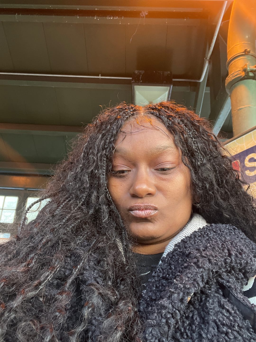 Customer photo review of Nami - Drawstring Cap Glueless Water Wave Human Hair Curls Pre Bleached Swiss HD Full Lace Knotless Boho Box Braided Wig