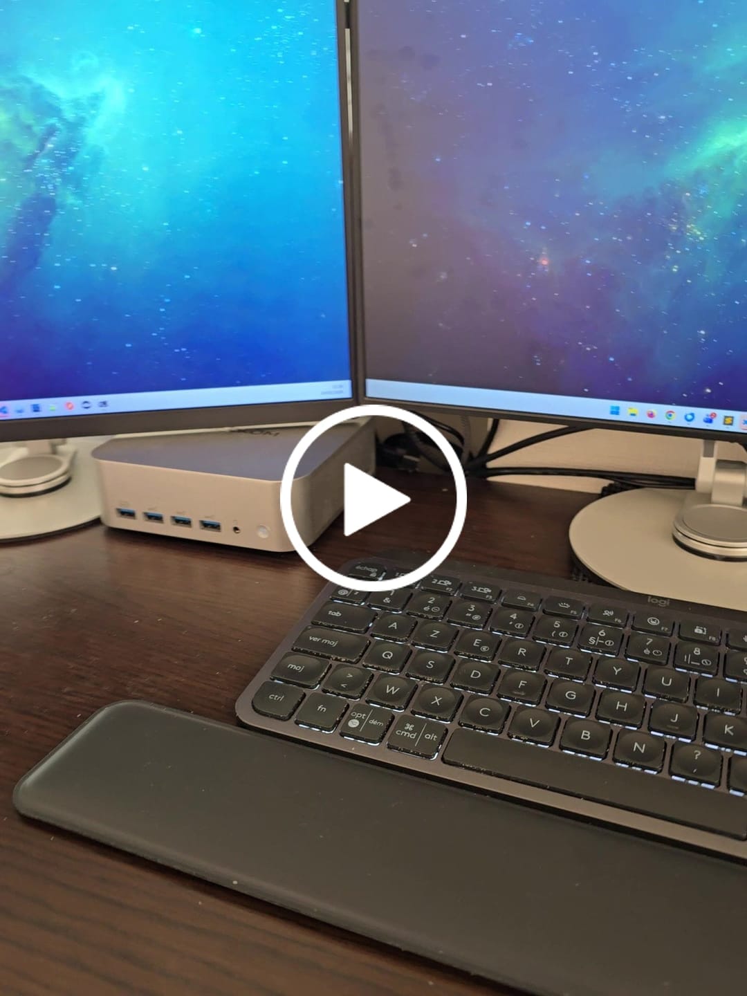 Customer video review of GEEKOM AI PC A9 MAX ミニPC AMD Ryzen AI 9 HX 370