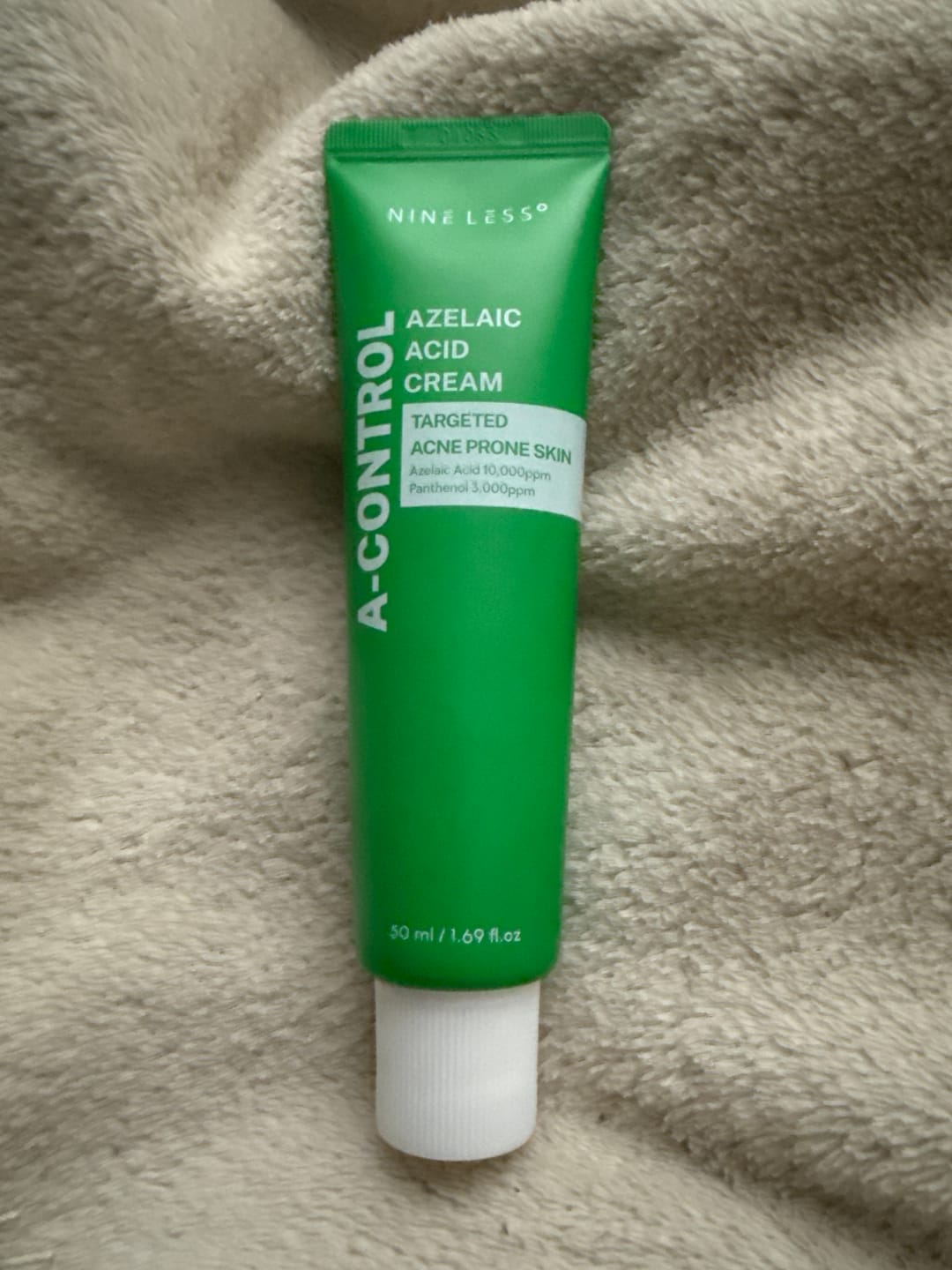 Customer photo review of Krēms ar azelīnskābi problemātiskai ādai Nine Less A-Control Azelaic Acid Cream
