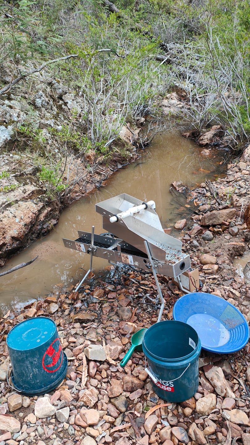 Customer photo review of 6 inch Highbanker Hopper option