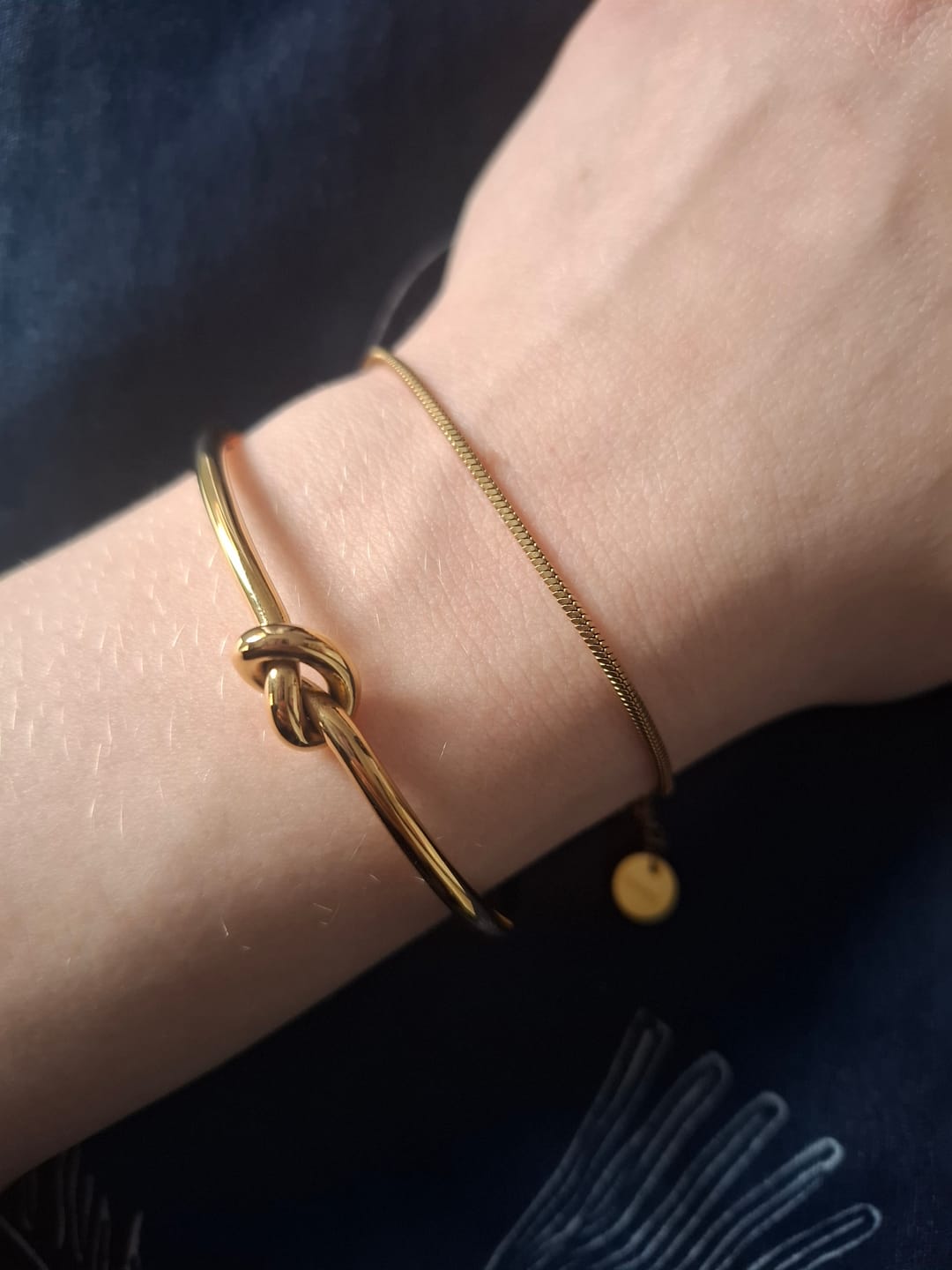 Customer photo review of Eternity Gold Bracelet