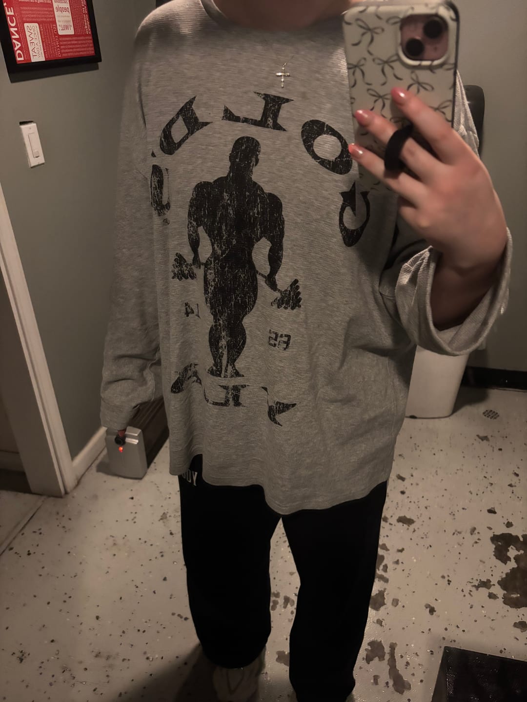 Customer photo review of 8047 - Gold's Gym Thermal Longsleeves